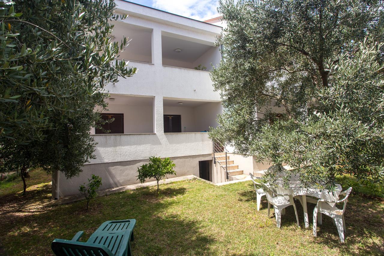 Ferienwohnung Adora Krk Town Exterior foto